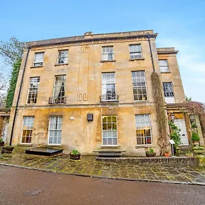 Oyo Bailbrook Lodge, 4*, Bath United Kingdom
